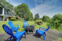 Centrally Located Brevard Home w/ Deck & Fire Pit! - 3-Star
