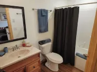 Bitterroot Paradise 1 BR Guesthouse