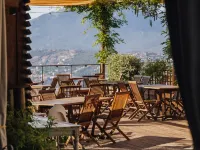 Vigna Maggiore Hotels in Serra-di-Ferro
