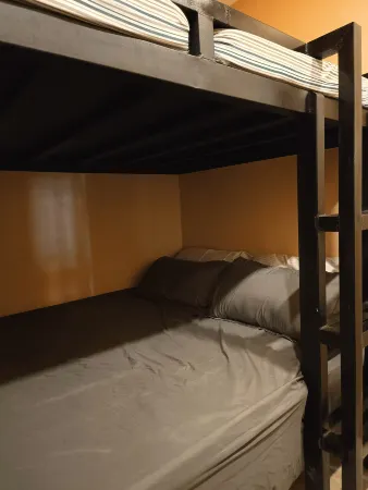 A home away from your home Отели в г. Западный Негрос