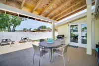Indian Harbour Beach Home w/ Private Pool! - 3 tähden
