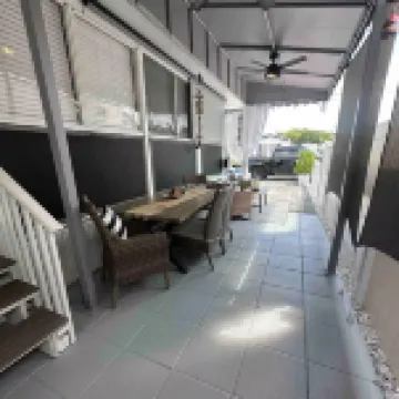 Spacious cottage - the Calusa campground-keylargo-pool