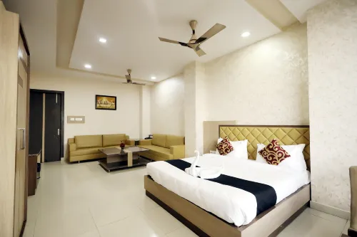 Hotel Bhagyaraj Palace Keshavpuram