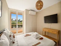 Modern apartment sea view -2BR-4P- Saint-Tropez - 3-Star