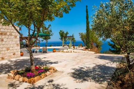 Villa Paradiso Sunset Private Pool Walk to Beach Sea Views A C Wifi - 3072