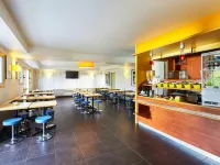 Ibis Budget Chartres - breakfast