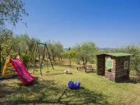 Farmhouse in Chianti with Pool and Terrace