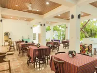 Hotel la Estancia Hotels in San Luis Talpa