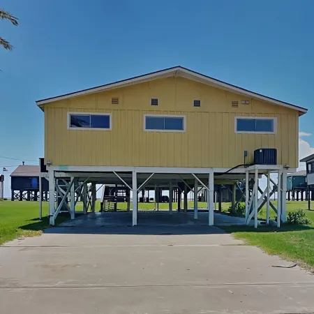 Surfside Casa de Playa by Ryson Vacation Rentals