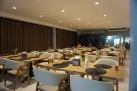 Hotel Girassol Plaza - breakfast