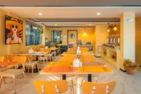 Biosphere by Hawks Hotel Kamadhoo Baa Atoll - breakfast