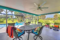 Heated Pool and Spacious Yard Port Charlotte Escape