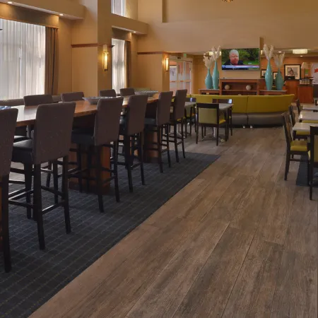 Hampton Inn & Suites Bakersfield North-Airport