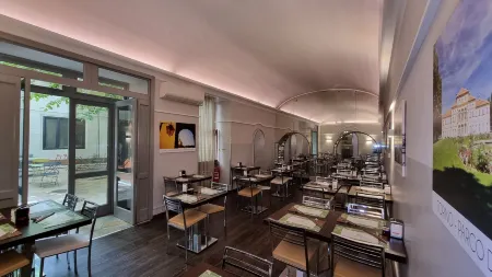 Hotel Astoria Отели в г. Турин