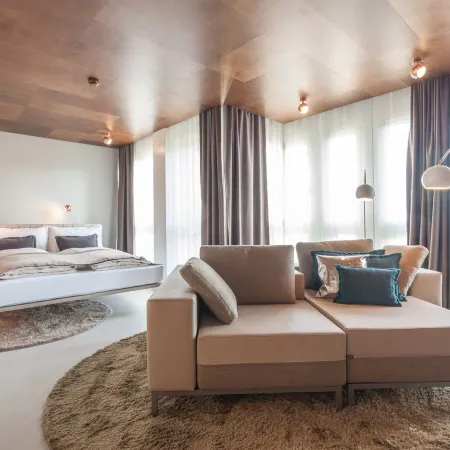 EMA House Hotel Suites