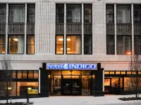 Hotel Indigo KANSAS CITY DOWNTOWN by IHG Hotels near Arabia Steamboat Museum