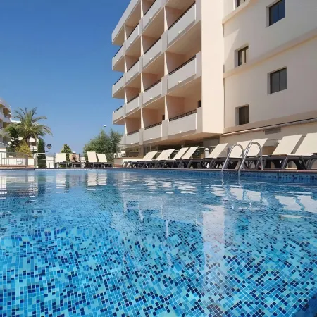 Invisa Hotel la Cala