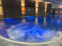 DoubleTree by Hilton Bristol South - Cadbury House - Pools