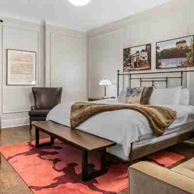 The Fort Garry Hotel Spa and Conference Centre, Ascend Hotel Collection Rooms