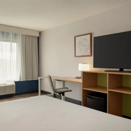 Spark by Hilton Woburn Boston