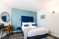 Roxon Sea Sand Bat Yam Hotels near Weizmann Institute of Science