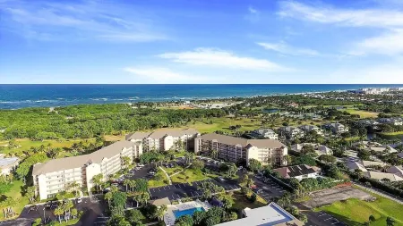 POSHPADZ-Playa Blanca -Prime Jupiter Beach Location Отели в г. Юпитер