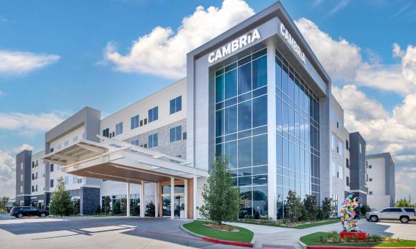 Cambria Hotel Waco University Riverfront