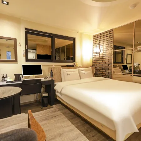 Busan Gijang Boutique Hotel Owollo Отели рядом с достопримечательностью «Храм Пэкдуса»