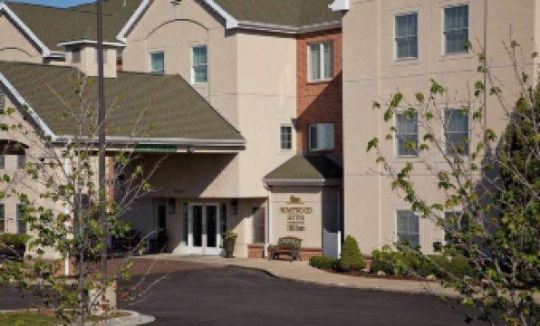 Homewood Suites by Hilton Kansas City - Airport