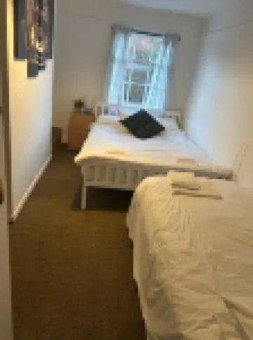 Ferryboat Inn Hotels in Pangbourne