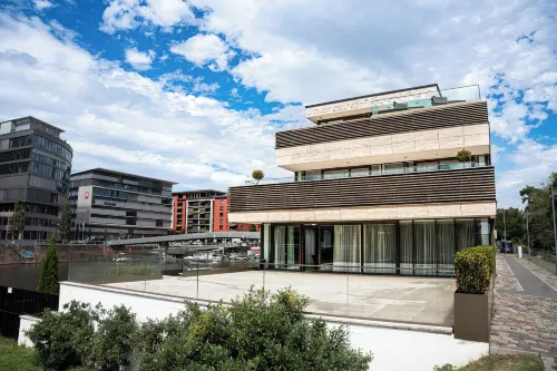 メイン スイーツ