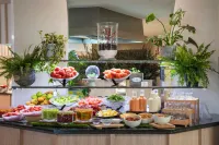 The Level at Melia Villaitana - فطور