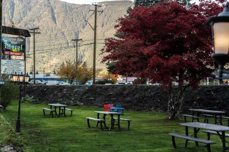 Mountain View Hope Motel