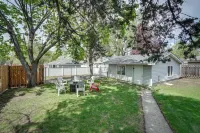 Spacious Minneapolis Home Rental 8 Mi to Downtown - Wifi
