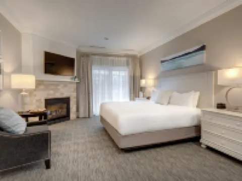 Inn at Bay Harbor Hotels in Petoskey