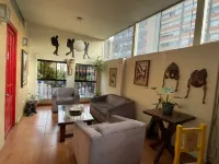 Flying Dog Hostel - Hostels