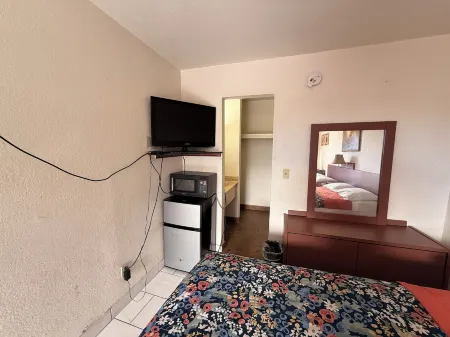 Del Rio Hotel O Near Mesa Downtown