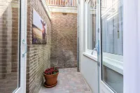 The old warehouse: a completely renovated apartment in the center of Leiden