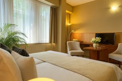 Plaza Hotel Gyula Các khách sạn ở 