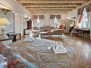 The Bonerowski Palace