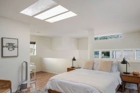 Designer Loft with parking 5min to the beach !