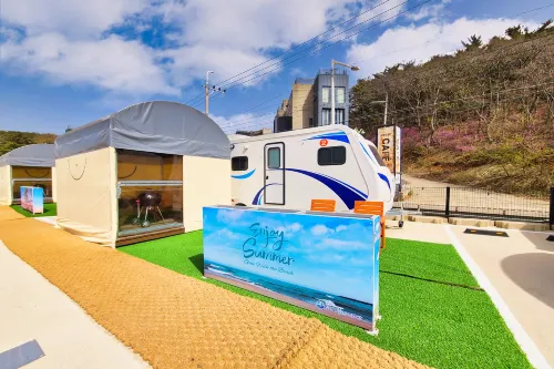 Daebudo (Yeongheungdo) Sipripo Healing Caravan - บังกะโล