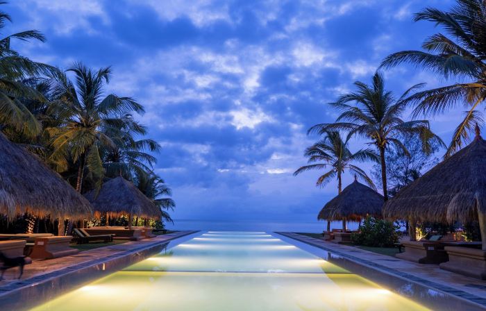 Bar Reef Resort