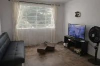 The Cat’s Nail House