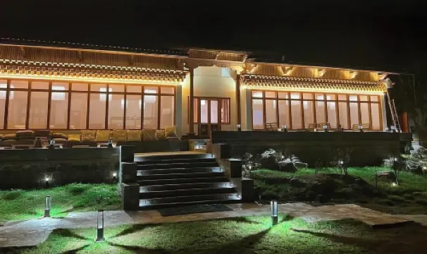 Highland luxury Glamping resort & spa