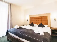 Hotel Victoriya Hotele w: Kaprun