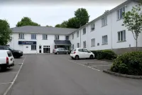 Travelodge Pembroke Dock - Parkplatz