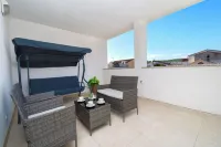 Apartments New Home - 4-Star