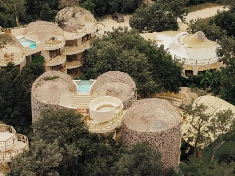 โรงแรม KAN ตูลุม