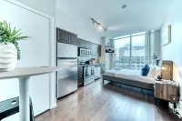 The Bayview - Downtown Toronto